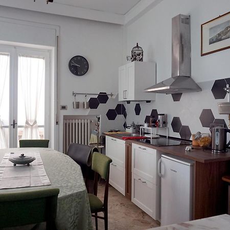 Apartamento Viva La Nonna Salerno Exterior foto