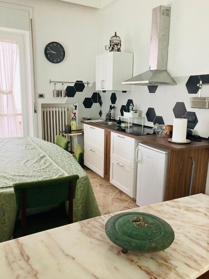 Apartamento Viva La Nonna Salerno Exterior foto